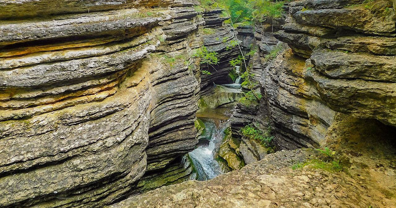 Rosomac cauldrons - an area shaped by the slopes of Stara mountain
