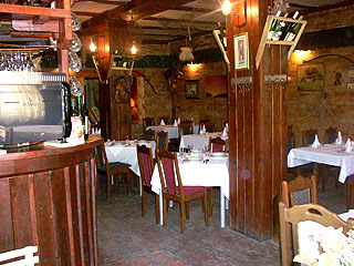 RESTORAN TRI SOMA Restorani Zrenjanin - Slika 3