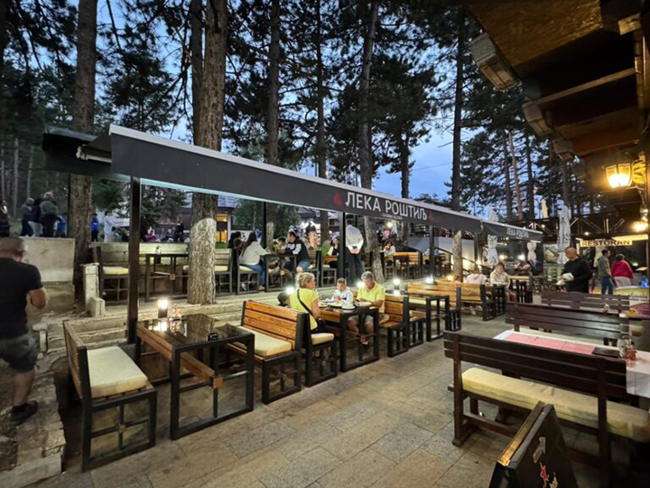 Slika 1 - LESKOVAČKI ROŠTILJ LEKA ZLATIBOR - Fast food, grill, Zlatibor