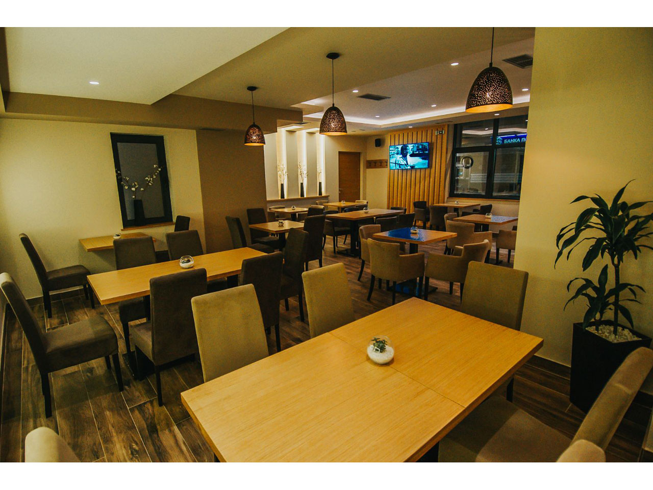 CAFFE AND RESTAURANT STARA VAROS Restaurants Loznica - Photo 6