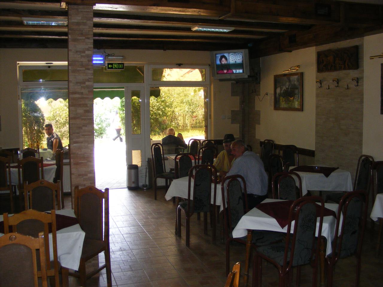 Slika 1 - KAFANA DOMAĆE KUHINJE SATURN - Restorani, Žagubica