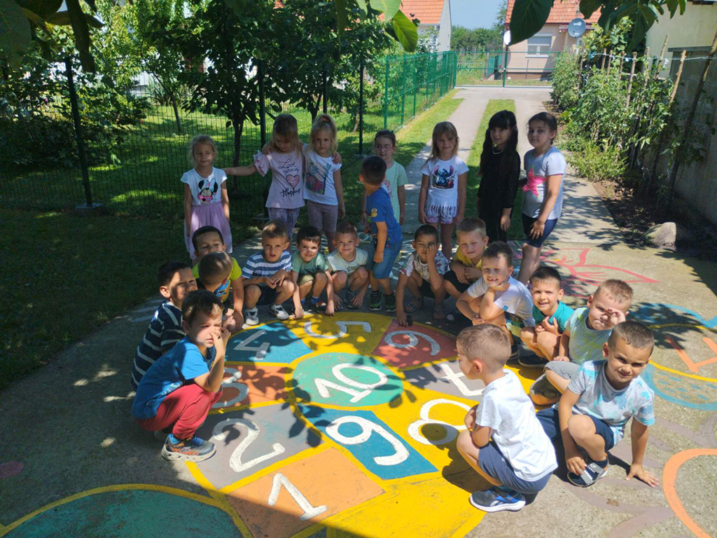 Photo 2 - KINDERGARTEN ZVEZDICE - Pre-school institutions and kindergarten, Loznica
