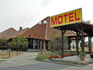 MOTEL STARI HRAST Motels Velika Plana - Photo 1