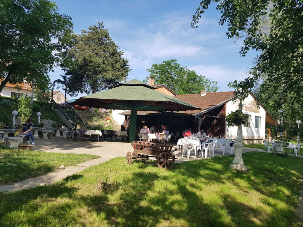RIBLJI RESTORAN DROZD Restorani za svadbe Sremska Mitrovica - Slika 1