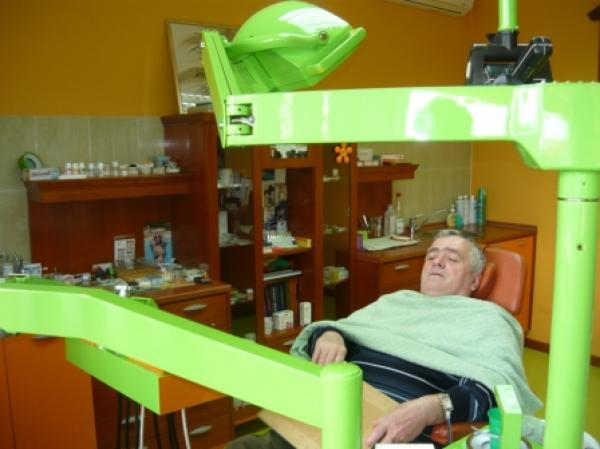 DENTAL PRACTICE DR TOMOVIC Dental clinics Kraljevo - Photo 5