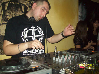 MUSIC CLUB JUNGLE NO 1 Bars and night-clubs Trstenik - Photo 4