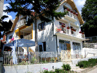VILA BICIKLISTI Gornja Trepca - Photo 1
