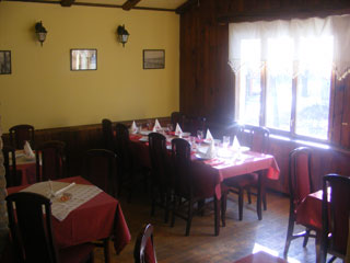 CARDA PIKEC AND PIZZERIA M Restaurants Sombor - Photo 9