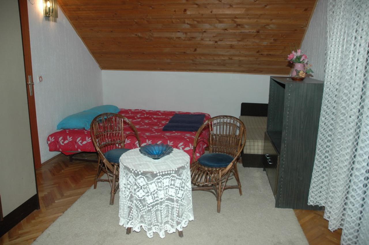 ETHNO HOUSEHOLD BODA Accommodation Srebrno jezero - Photo 8