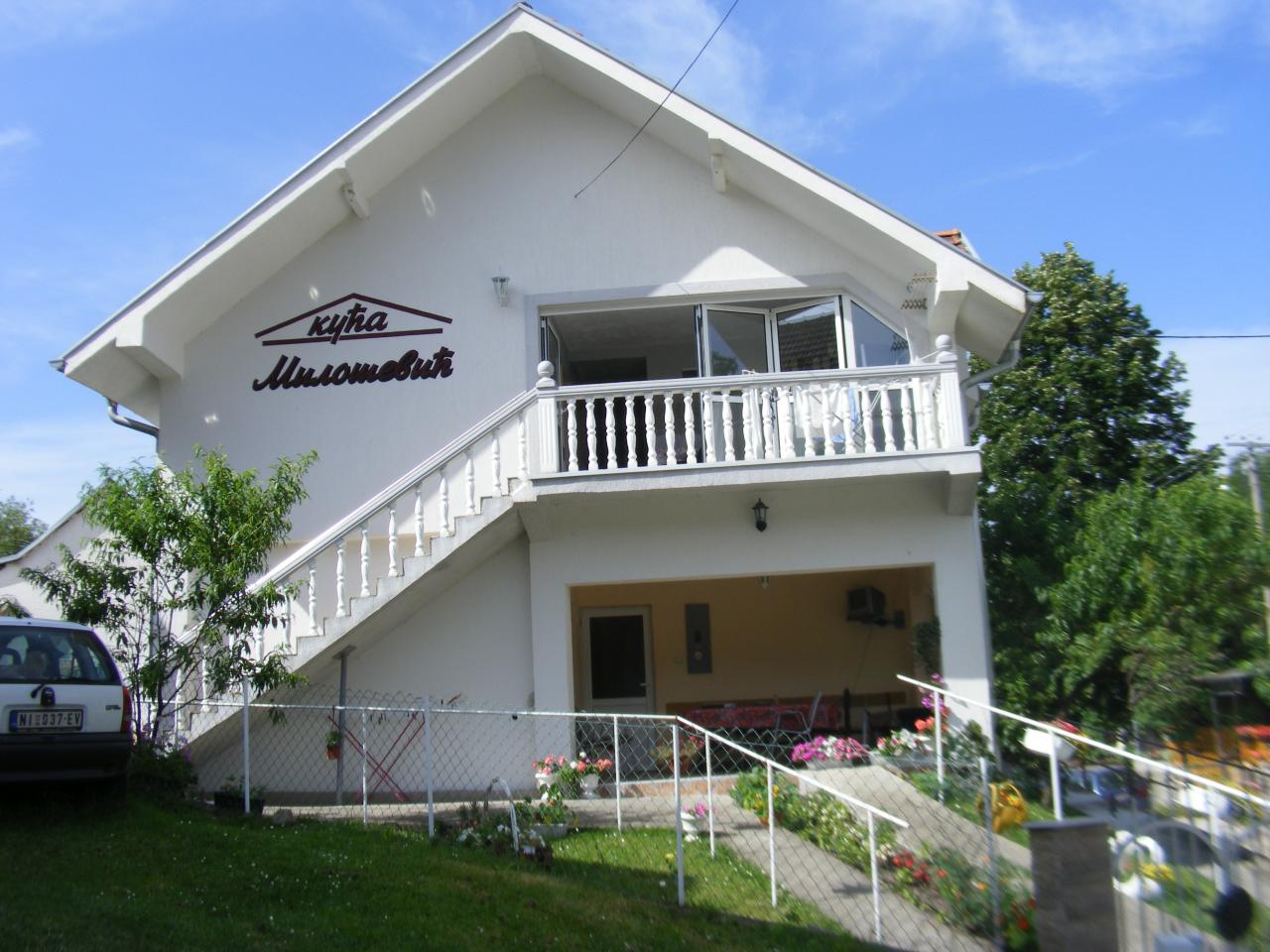 ACCOMMODATION HOUSE MILOSEVIC Gornja Trepca - Photo 1