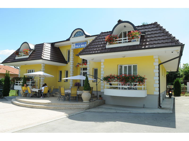ROOMS MILO **** Apartments Srebrno jezero - Photo 2
