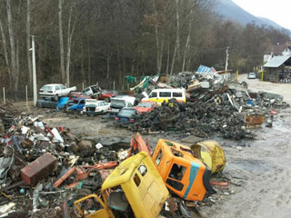 CENTER FOR RECYCLING AND CAR WASTE JASKO Used car parts Novi Pazar - Photo 4
