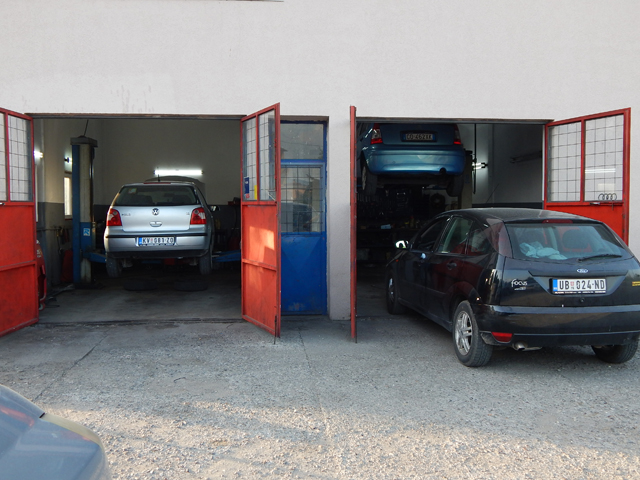AUTO SERVICE AC STANKOVIC  Used car parts Kraljevo - Photo 4