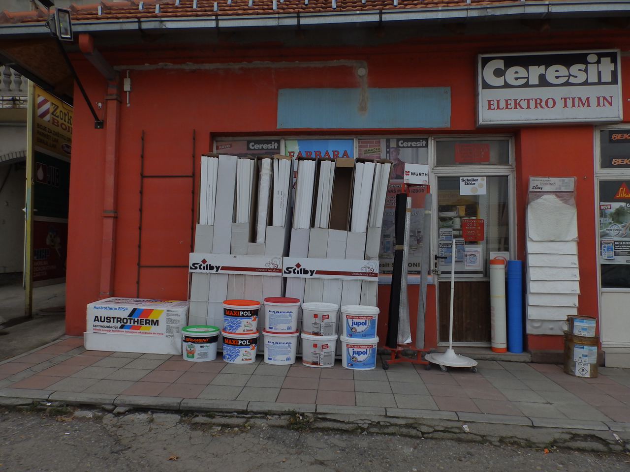 PAINTS AND VARNISHES ELECTRO TEAM Hardware stores Smederevo - Photo 2