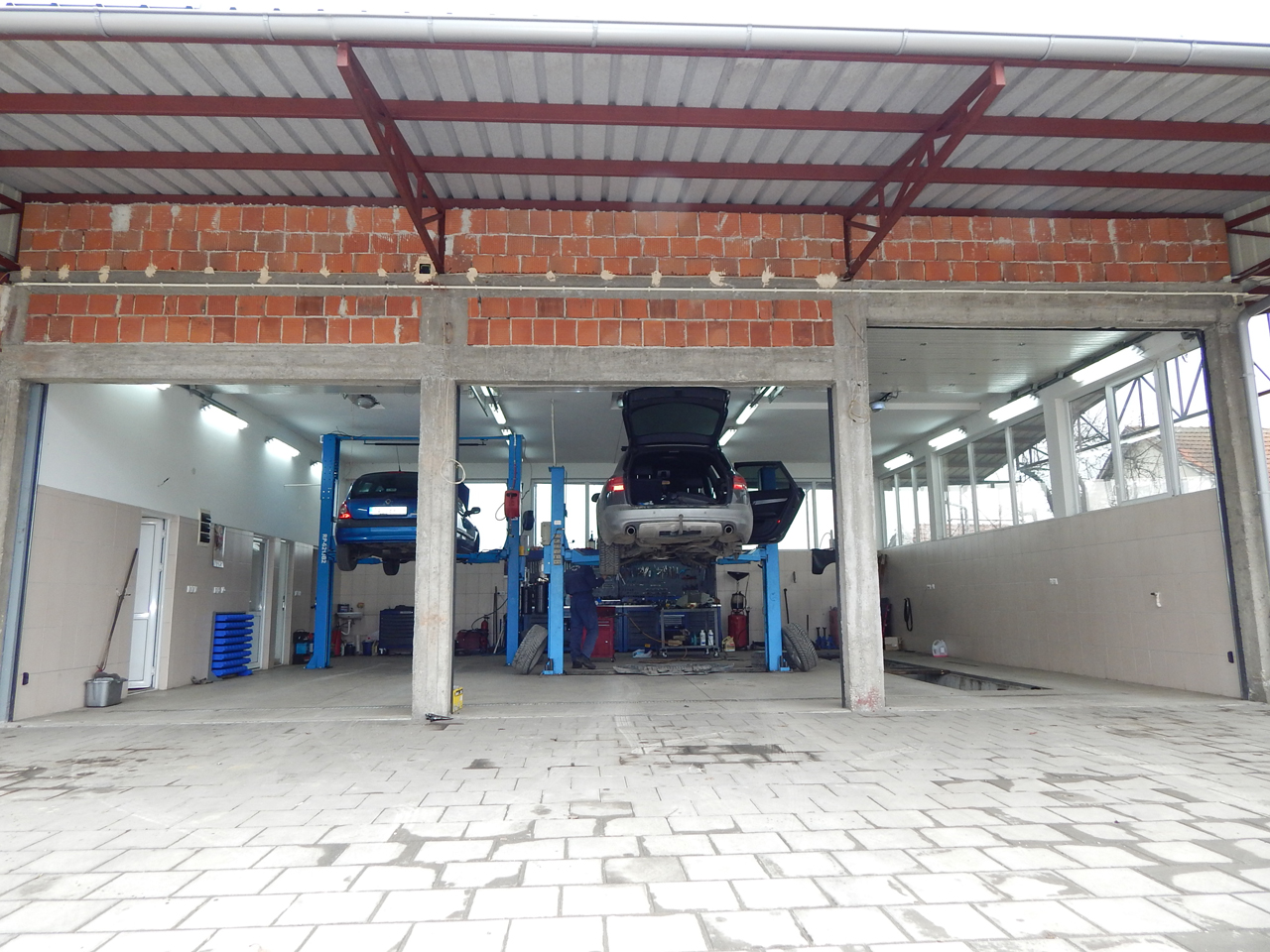 Photo 5 - CAR SERVICE VLADE 2S - Auto services, Cacak