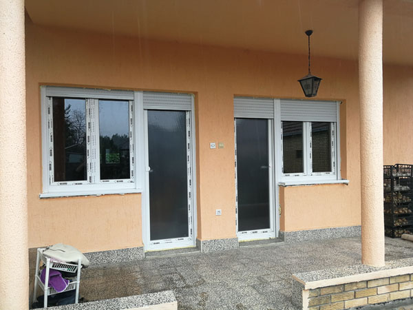 PVC I ALU STOLARIJA PLASTMONT Novi Sad - Slika 1