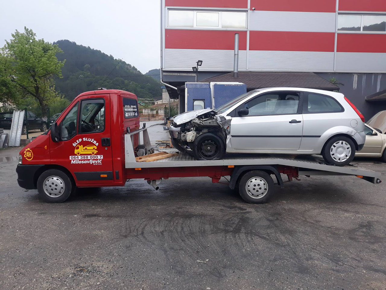 TOWING SERVICE MILOSAVLJEVIC Uzice - Photo 5