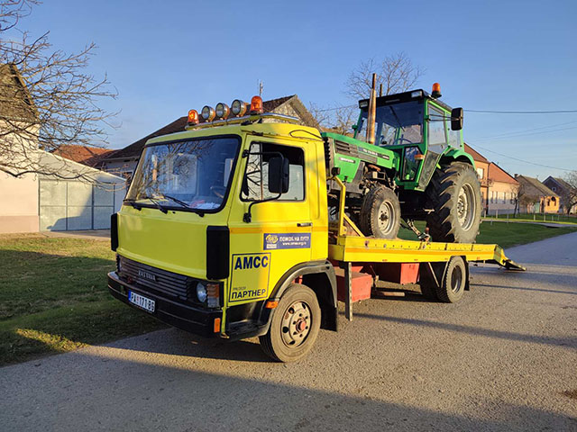 Photo 10 - TOWING SERVICE MILETIC 013 - Towing services, Pancevo