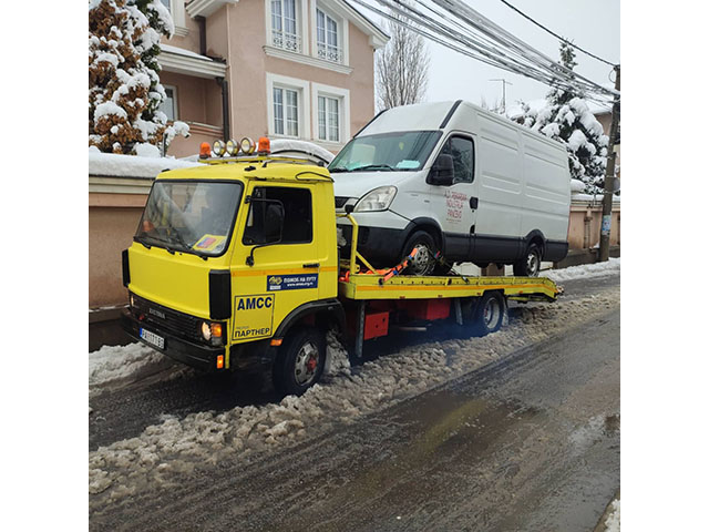 Photo 3 - TOWING SERVICE MILETIC 013 - Towing services, Pancevo