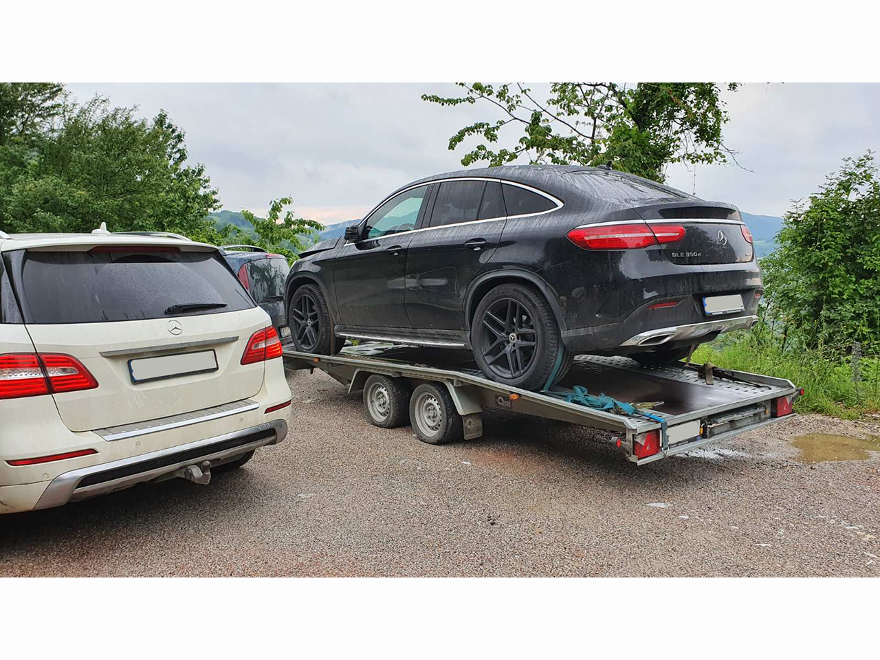 Photo 9 - TOWING SERVICE AND RENTAL OF TRAILERS AND VANS - Towing services, Valjevo