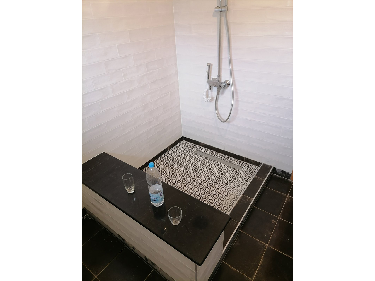 Photo 2 - KERAMICAR MITRIC - Bathrooms, bathroom accessories, ceramic, Novi Sad