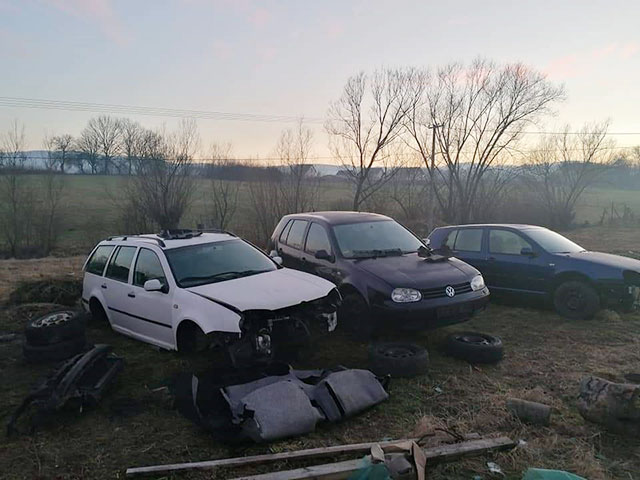 Photo 2 - VOLKSWAGEN PARTS - Purchase of vehicles, Pozega