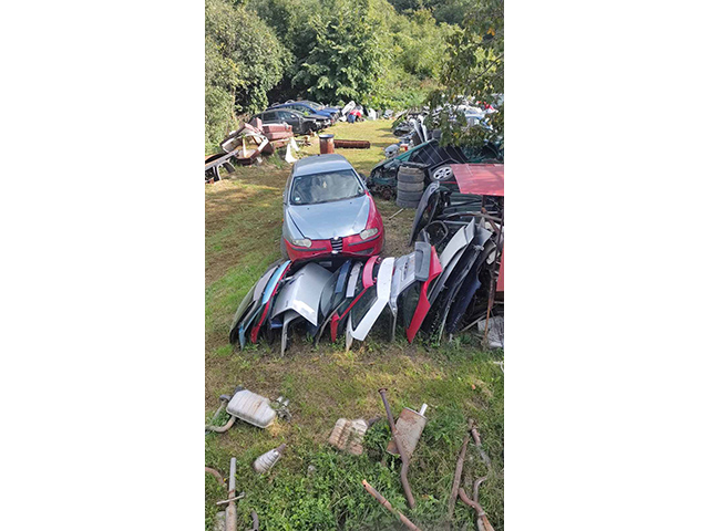 Photo 5 - CAR WASTE AND TOWING SERVICE ZUBA - Car scrapyards, Mladenovac