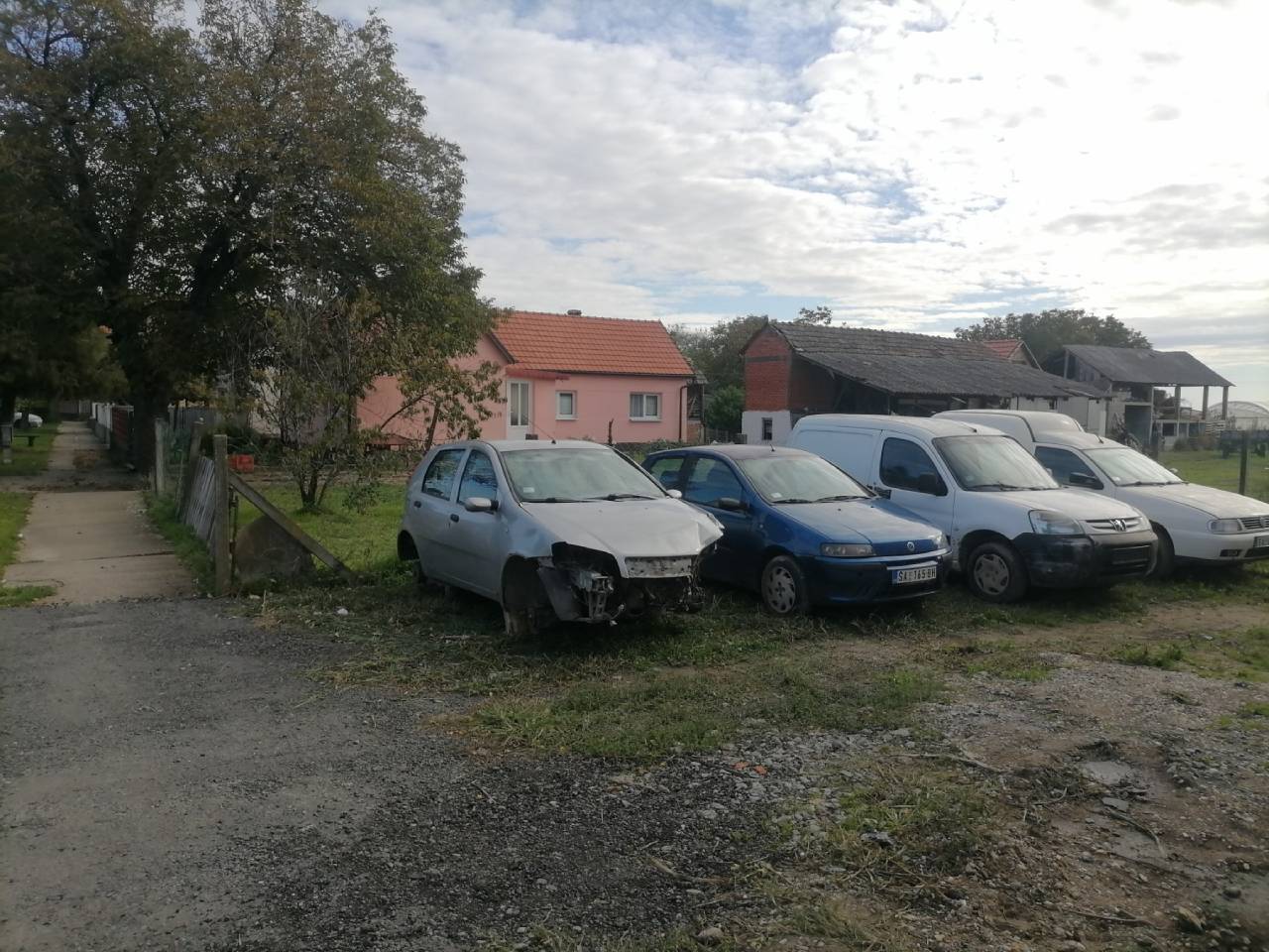 Photo 2 - CAR CENTER MAJSTOR GRUJA - Auto parts, Sremska Mitrovica